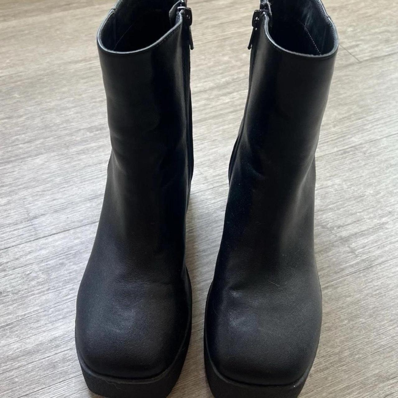 Women's Black Boots