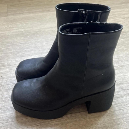 Women's Black Boots