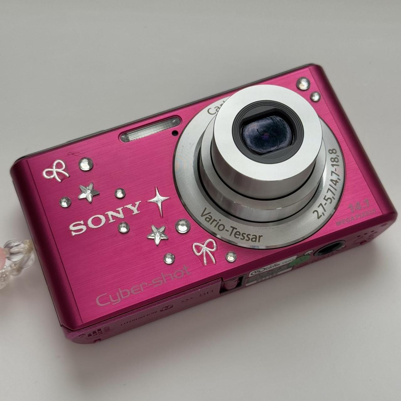 Used Sony CyberShot W530 Hot Pink Digital Camera Bundle
