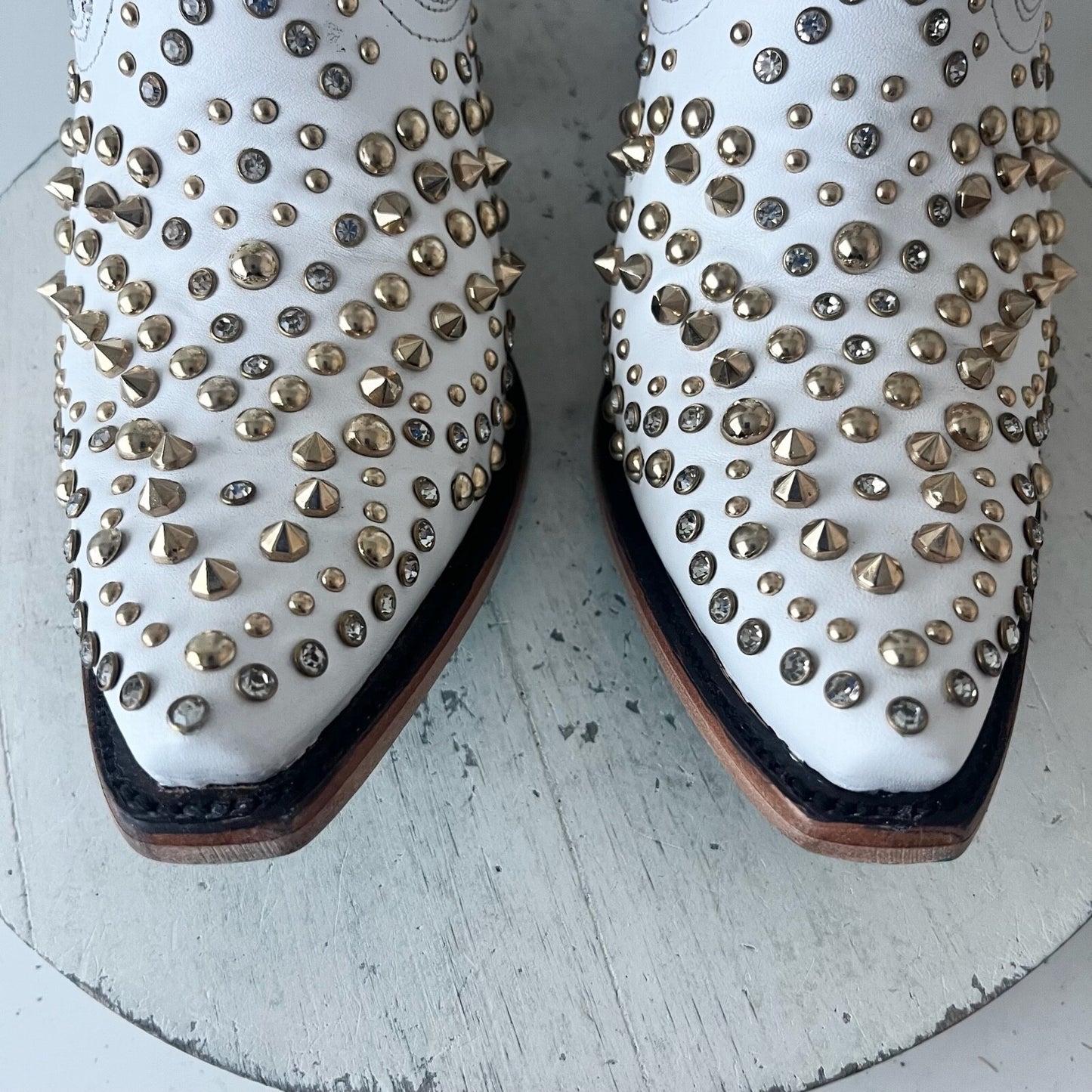 Lane DOLLY Womens Cowboy Bootie 9 White Gold Western Cowgirl Short Ankle Boots