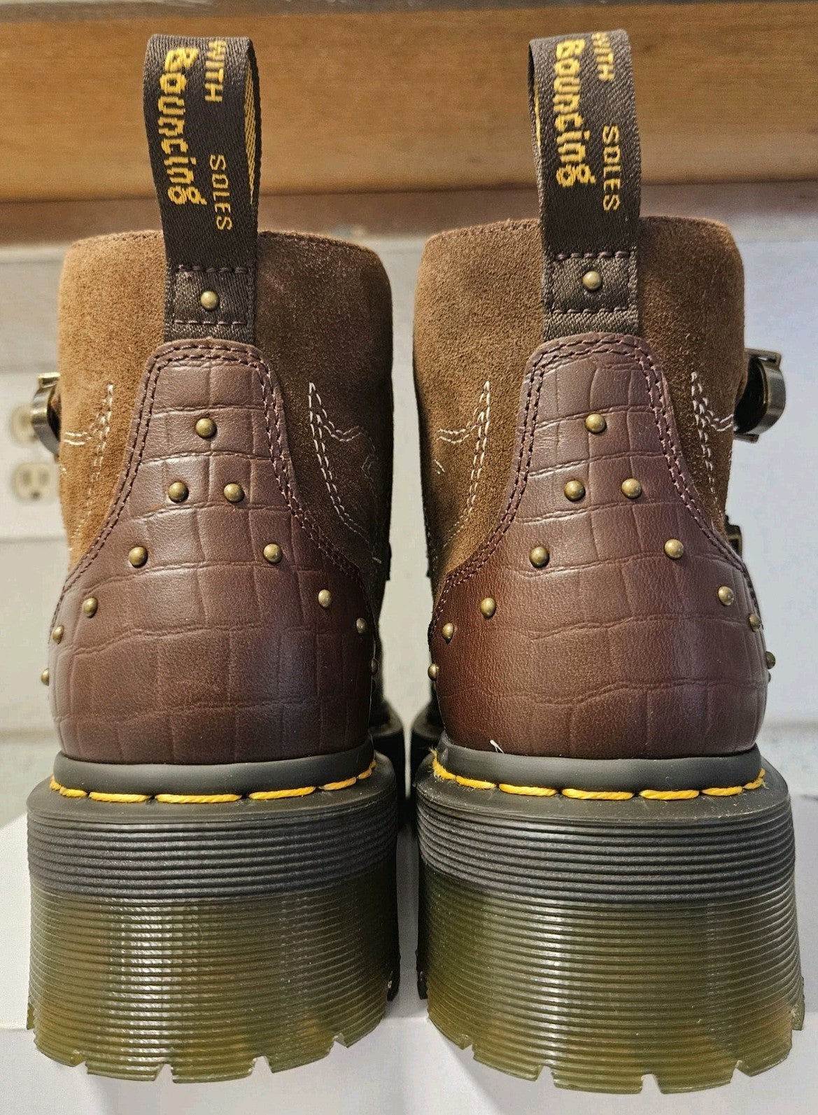 Dr Martens Devon GA Gothic Americana Western Platform Boots Womens Sz 9