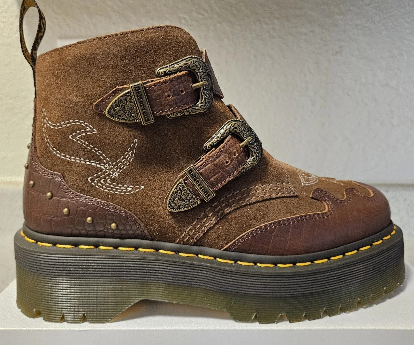 Dr Martens Devon GA Gothic Americana Western Platform Boots Womens Sz 9